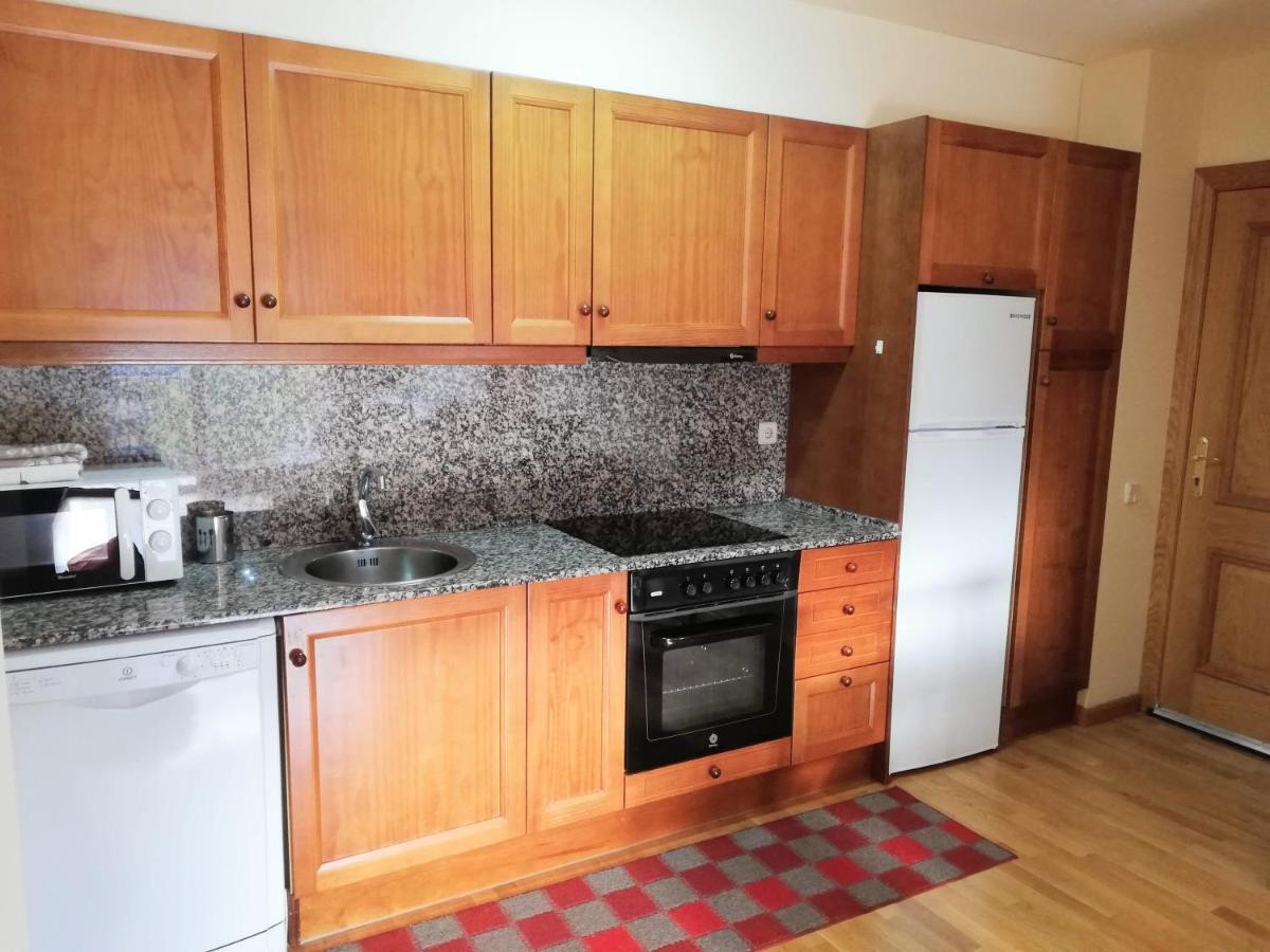 Apartament Ca De Gallisca B Pla de l'Ermita Luaran gambar